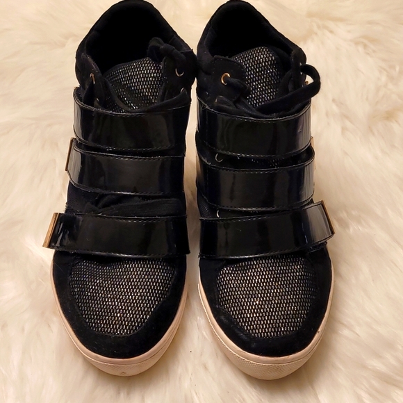 Kurt Geiger Carvala - Picture 2 of 6